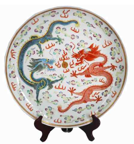 Chinese famille rose porcelain charger